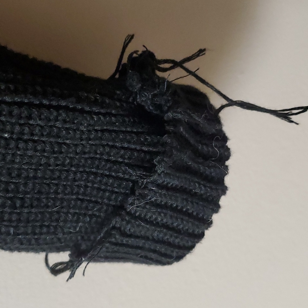 Distressed Knitted Sweater - Picture 3 of 9